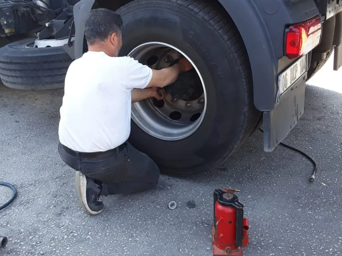 Ürkmez Oto Lastikçi